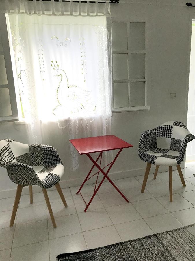 Studio Charmant Au Coeur De Boucan Canot 30 M² Avec Jardin Prive Saint-Paul Ngoại thất bức ảnh