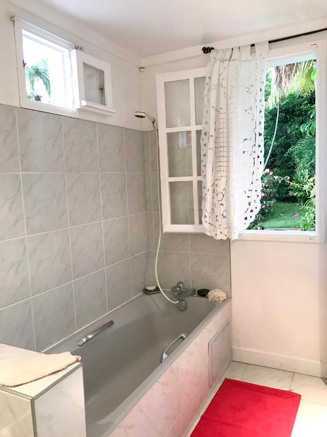 Studio Charmant Au Coeur De Boucan Canot 30 M² Avec Jardin Prive Saint-Paul Ngoại thất bức ảnh