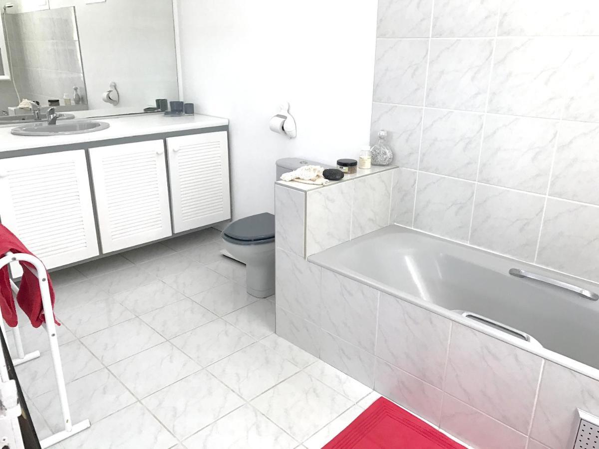 Studio Charmant Au Coeur De Boucan Canot 30 M² Avec Jardin Prive Saint-Paul Ngoại thất bức ảnh